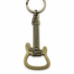Guitar Bottle Opener Keychain – ميدالية فتاحة زجاجات بشكل جيتار